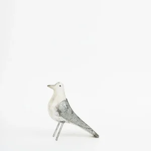 Pájaro de metal reciclado