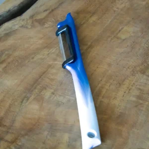 SOLINGEN EPLUCHEUR A JULIENNE