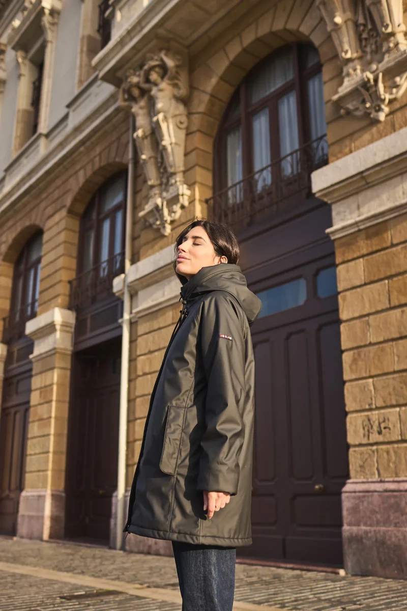 Chubasquero poliuretano forro a rayas