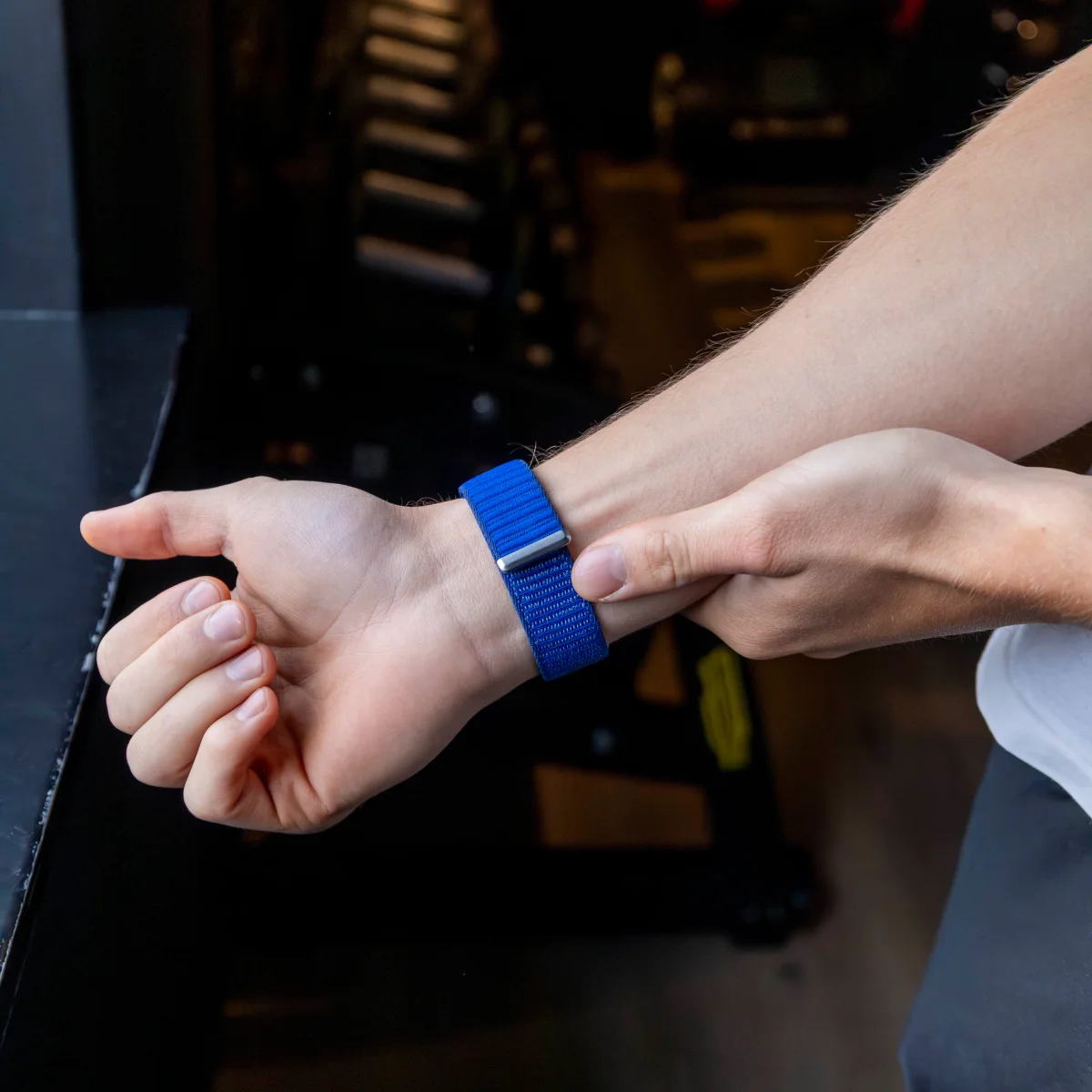 Bracelet nylon ondulé Apple Watch Ultra (bleu royal) – Image 6