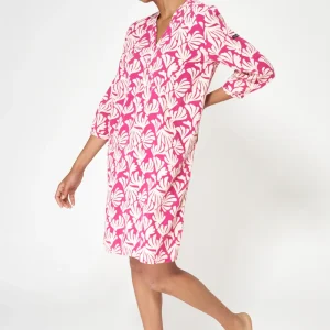 Vestido corto de lino con manga tres cuartos