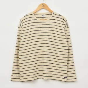 Camiseta de manga larga con textura de jersey y raya fina