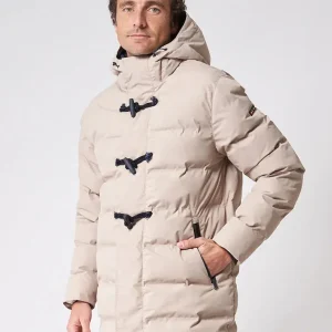 Abrigo acolchado 100% impermeable