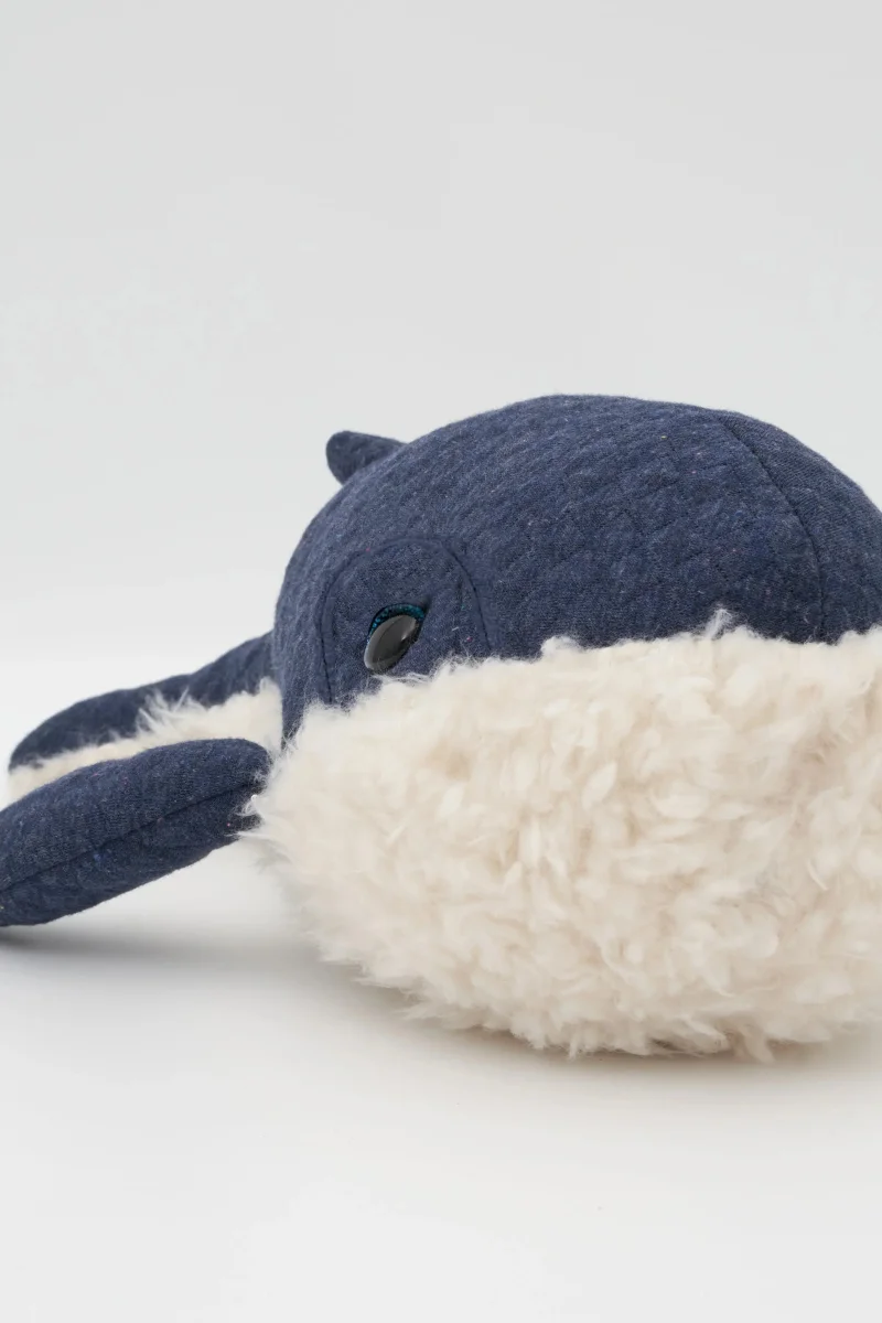 Ballena de peluche - D2123 – Image 4