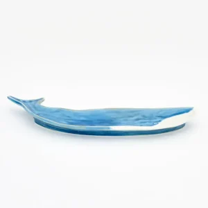 Bandeja ballena en porcelana color azul