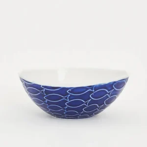 Bol de cerámica pequeño con peces en relieve