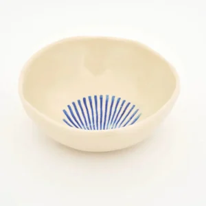 Bol de gres con detalle de concha azul