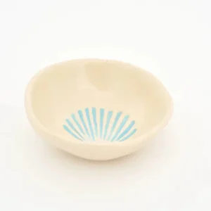 Bol de gres con detalle de concha turquesa