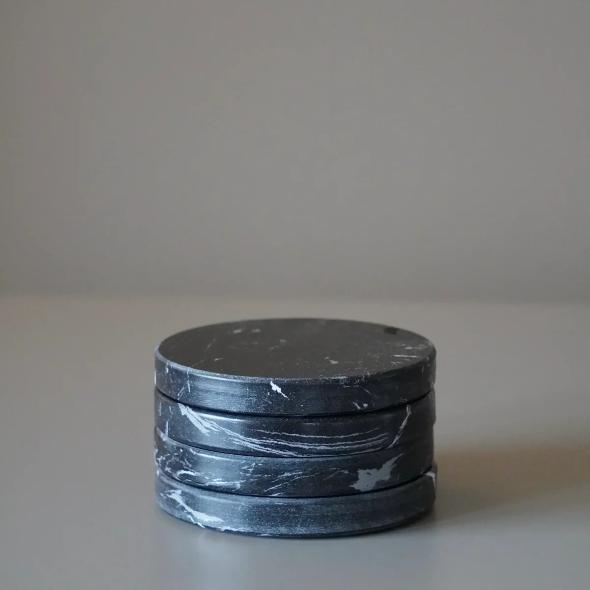 BRICARD LOT DE 4 DESSOUS DE VERRE EN MARBRE NOIR – Image 3