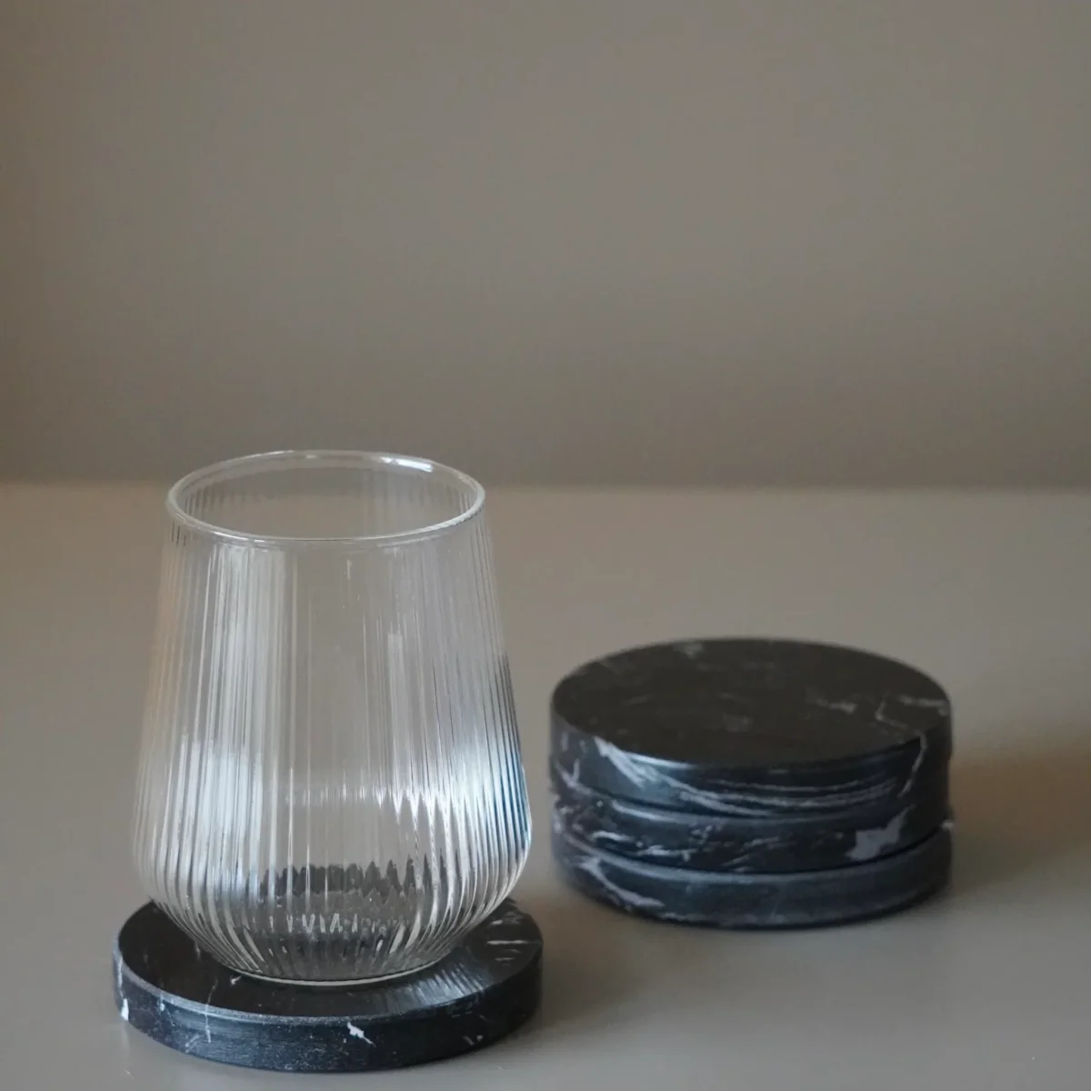 BRICARD LOT DE 4 DESSOUS DE VERRE EN MARBRE NOIR