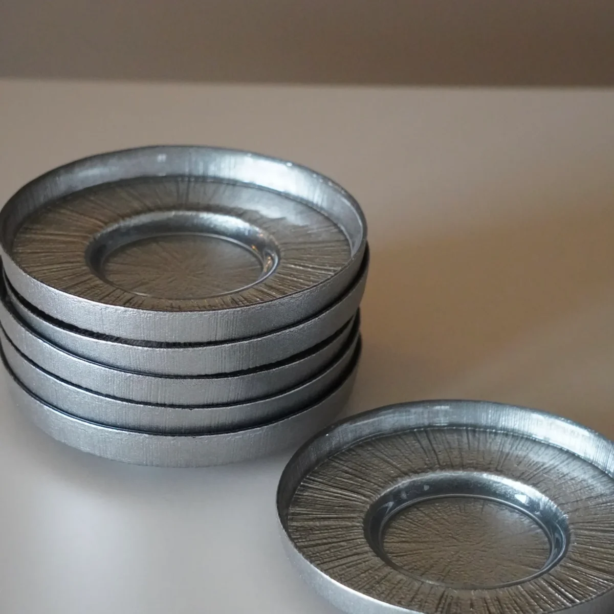 BRICARD LOT DE 6 DESSOUS DE VERRE GRIS NACRE – Image 5