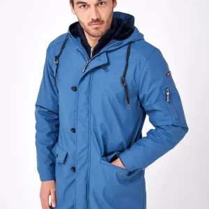 Chubasquero o impermeable en poliuretano con forro interior de pelo