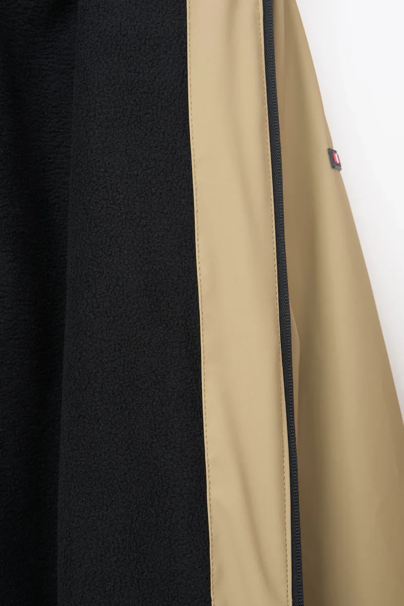 Cazadora o chubasquero con forro – Image 6