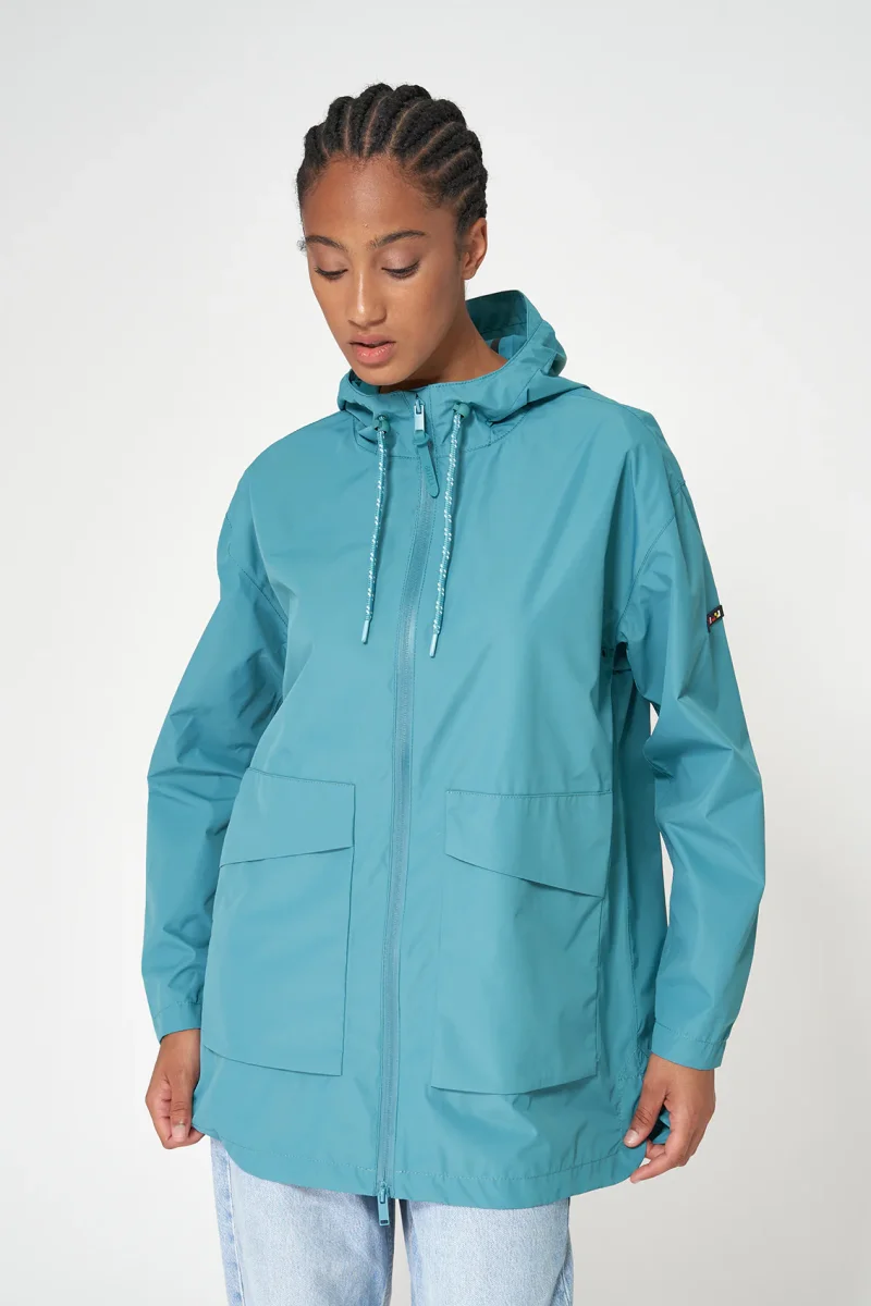 Chaqueta ligera 100% impermeable – Image 7