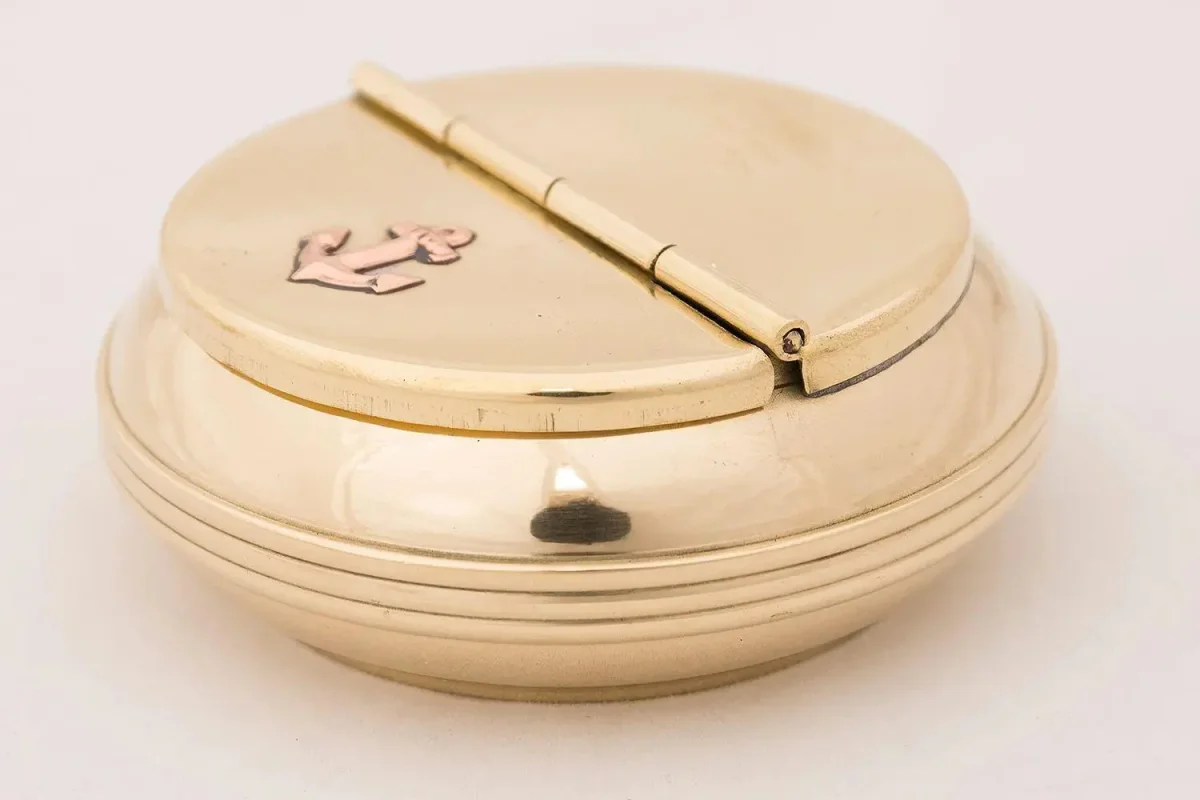 Cenicero de latón - D667 – Image 5