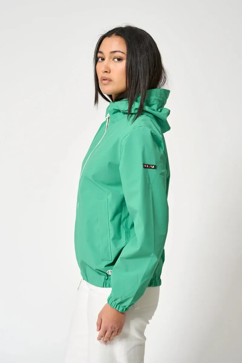 Chaqueta corta técnica 100% impermeable packable – Image 3