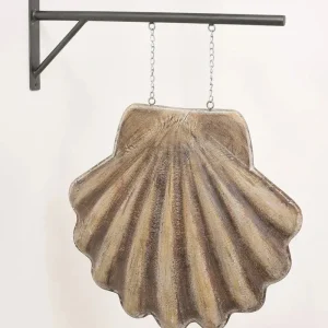 Concha de hojalata con soporte para colgar