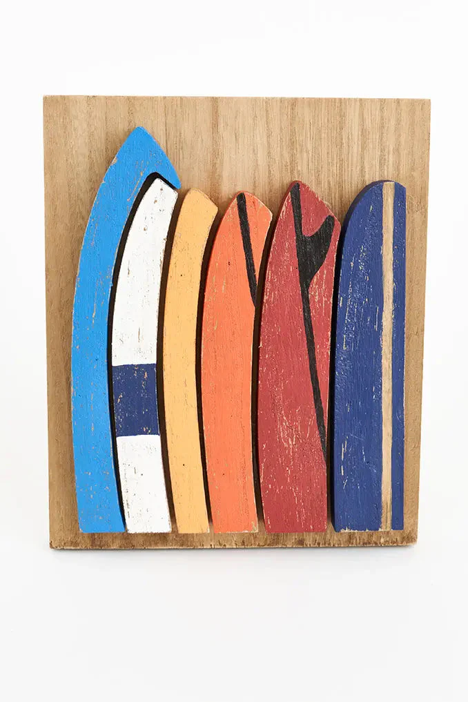 Cuadro de madera con tablas de surf – Image 5