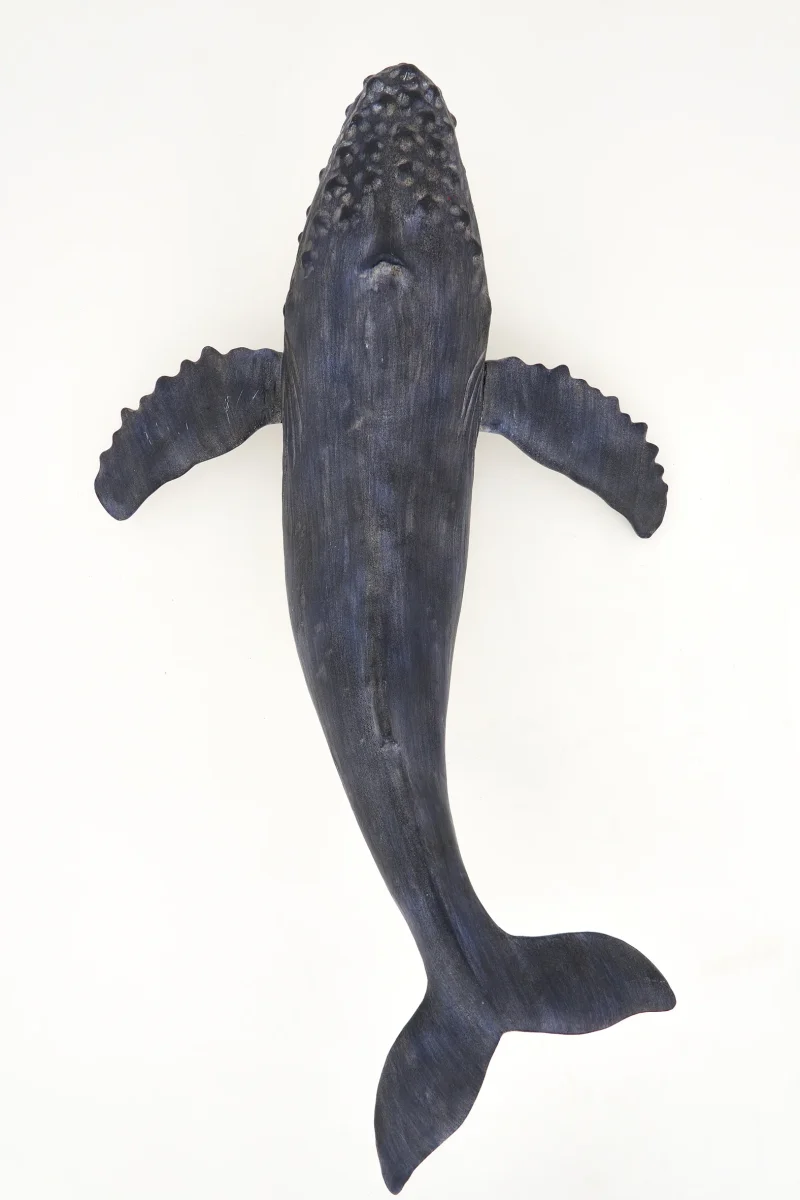 Ballena decorativa de resina – Image 4