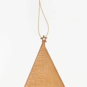 Colgante navideño velero de hojalata dorada