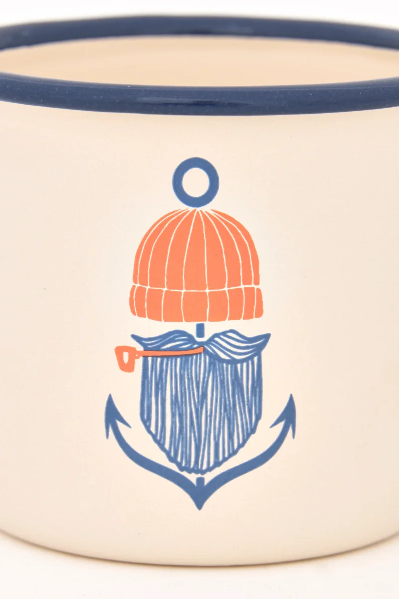 Taza esmaltada marinera con pescador – Image 4