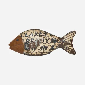 Pez decorativo envejecido de metal reciclado