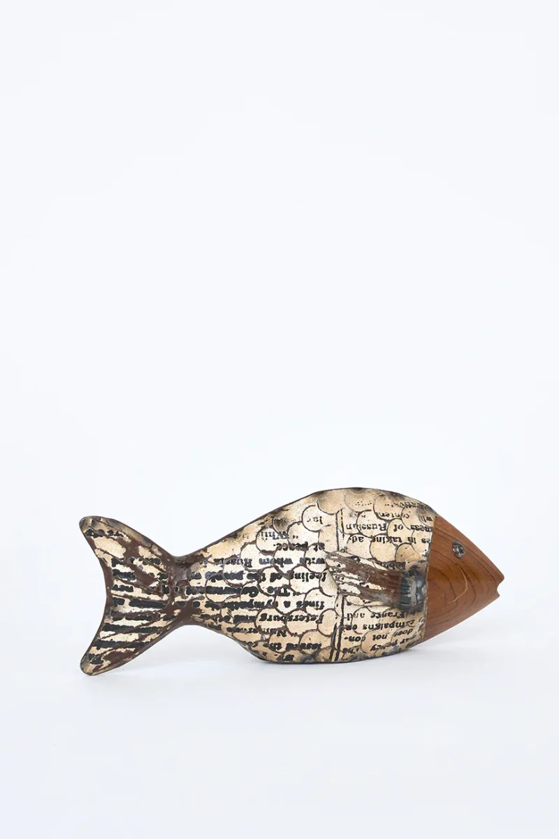 Pez decorativo envejecido de metal reciclado – Image 8