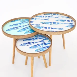 Set de 3 mesas redondas de madera esmaltada con banco de peces