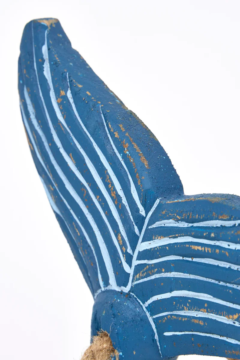 Tope de puerta grande de madera con forma de cola de ballena – Image 4