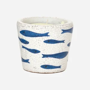 Vela en vasija de terracota con peces pintados