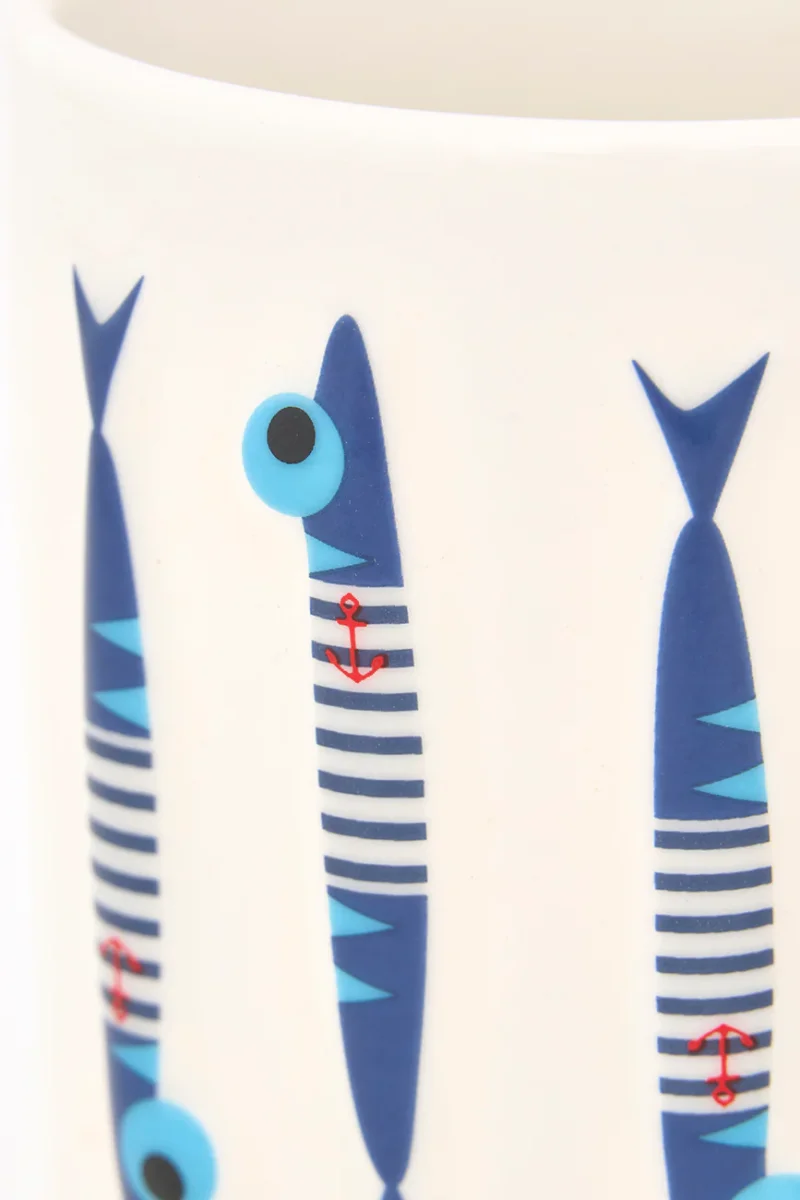 Taza con 3 peces pintados – Image 3