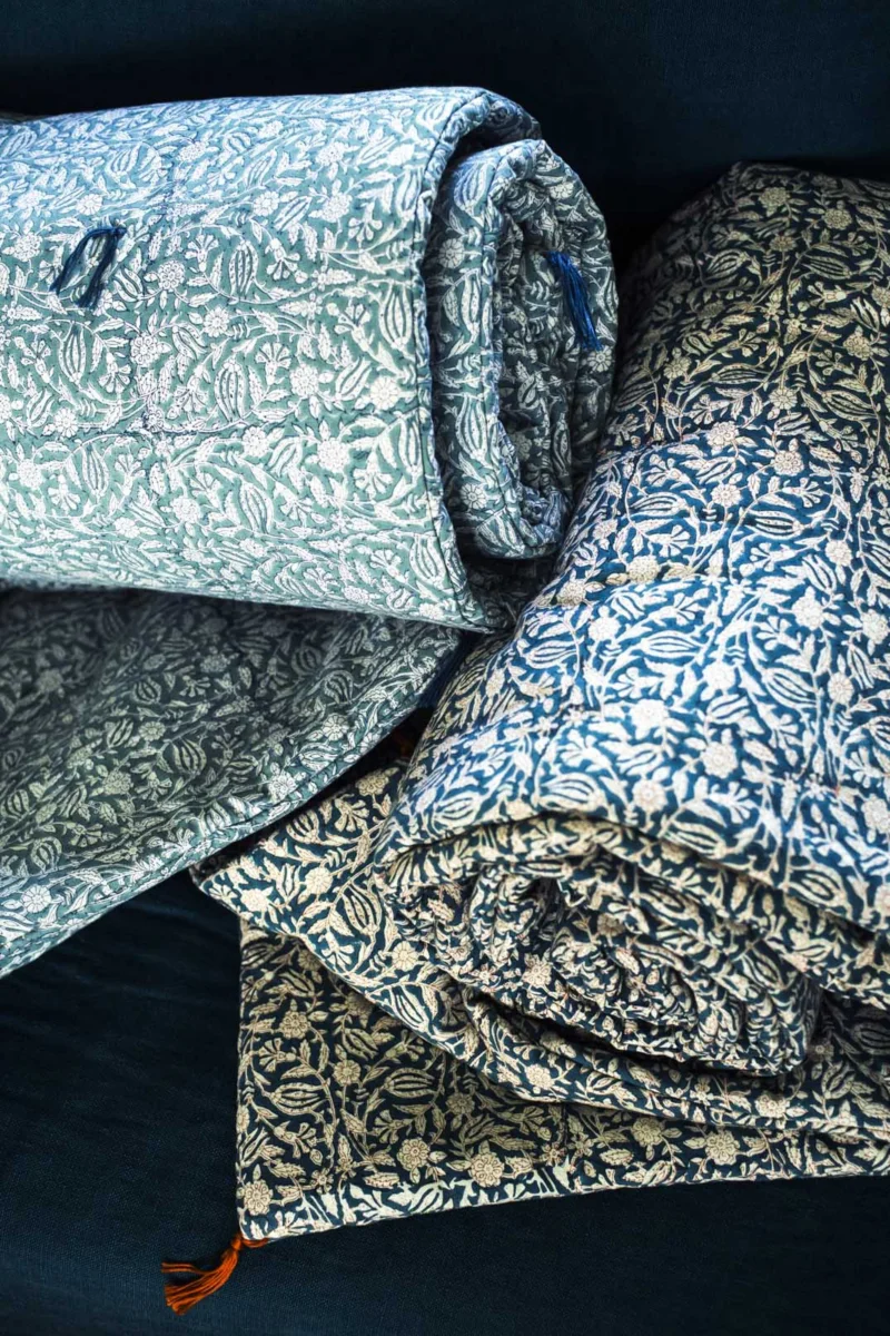 Sofa cover Tulipan – Image 2