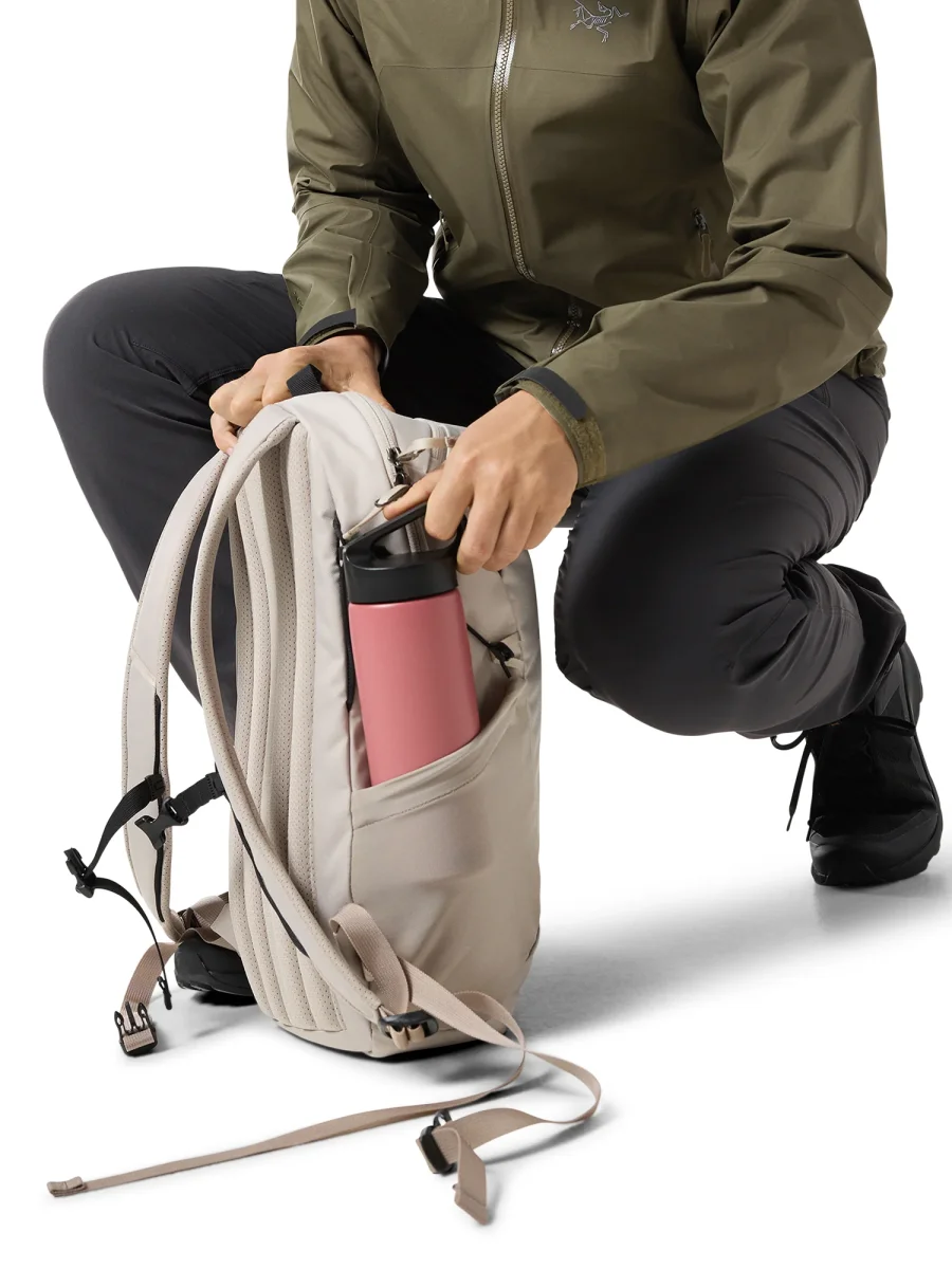 Arc'teryx Mantis 16 – Image 6