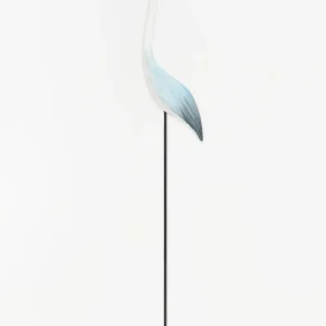 Figura de pájaro pequeño con base en madera