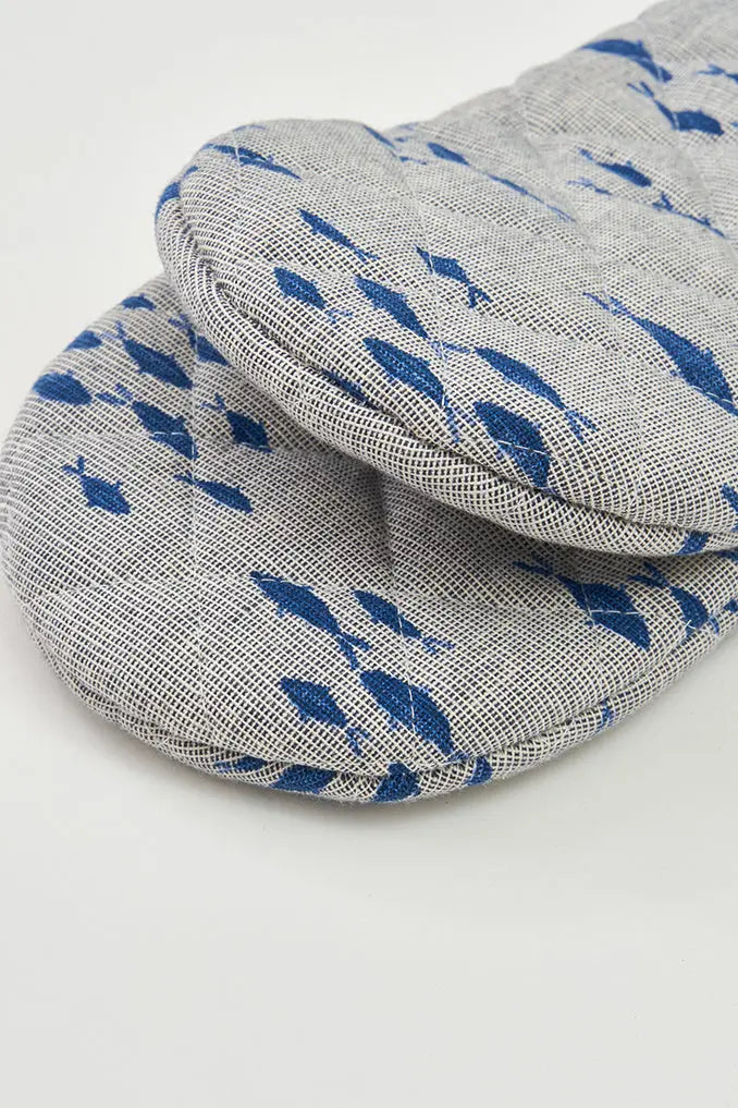 Guante y agarradera de cocina con banco de peces – Image 3