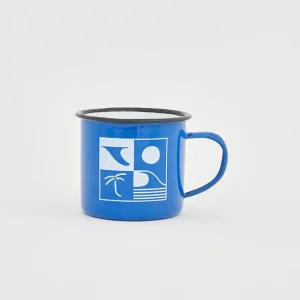 Mug mediana con ambiente surfero en metal