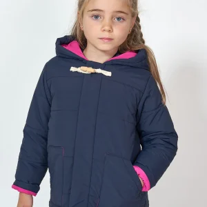 Abrigo acolchado con capucha y botón de madera