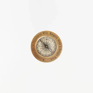 Brújula en latón - D931