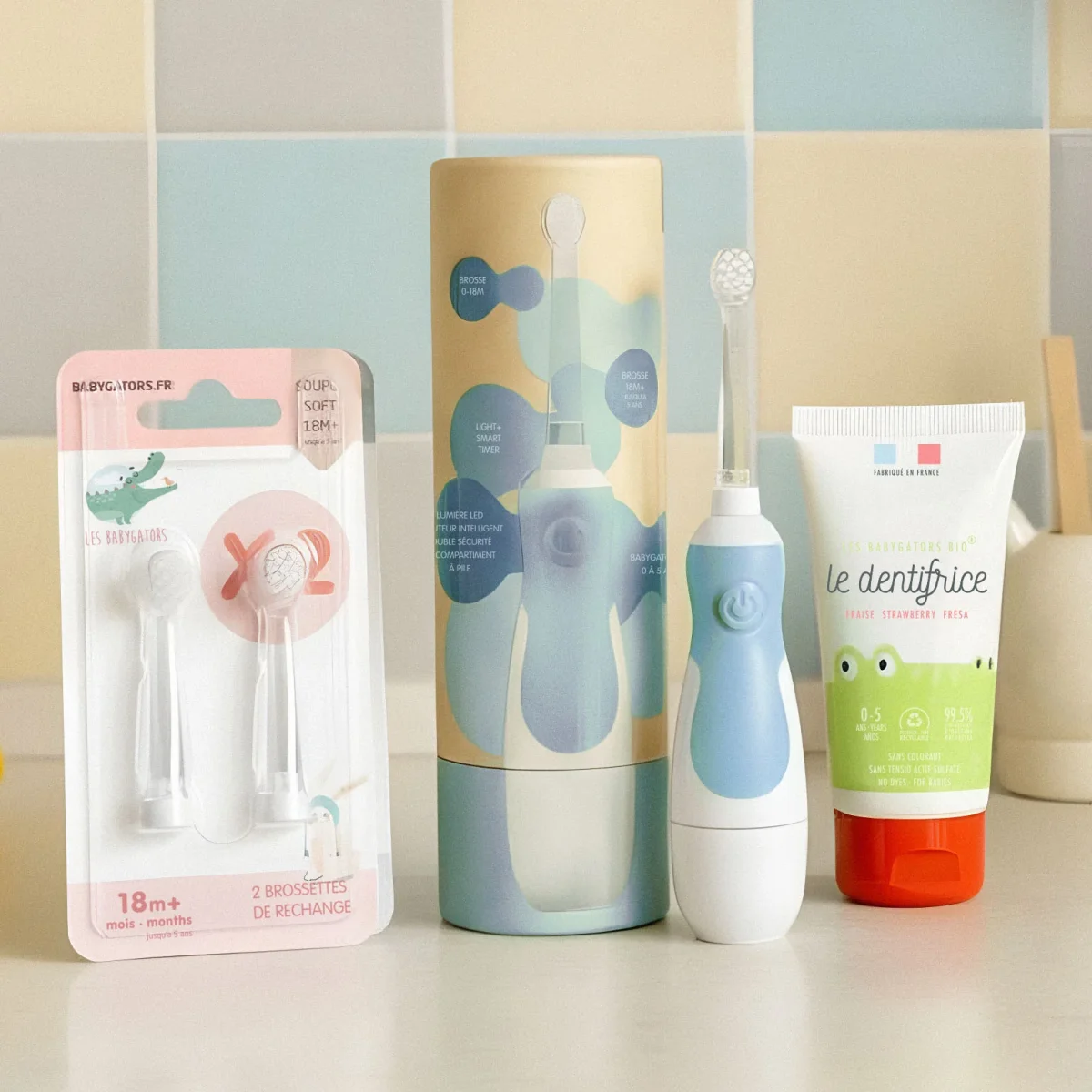 Pack Cadeau Soins Essentiels Bébé Ciel Bleu avec dentifrice bio sans nano!
