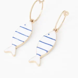 Pendientes en forma de pez a rayas azules