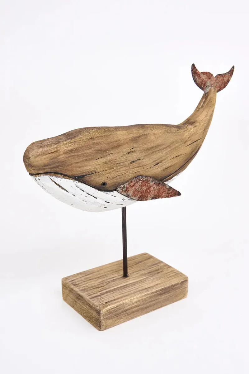 Pequeña ballena de madera envejecida con base – Image 6