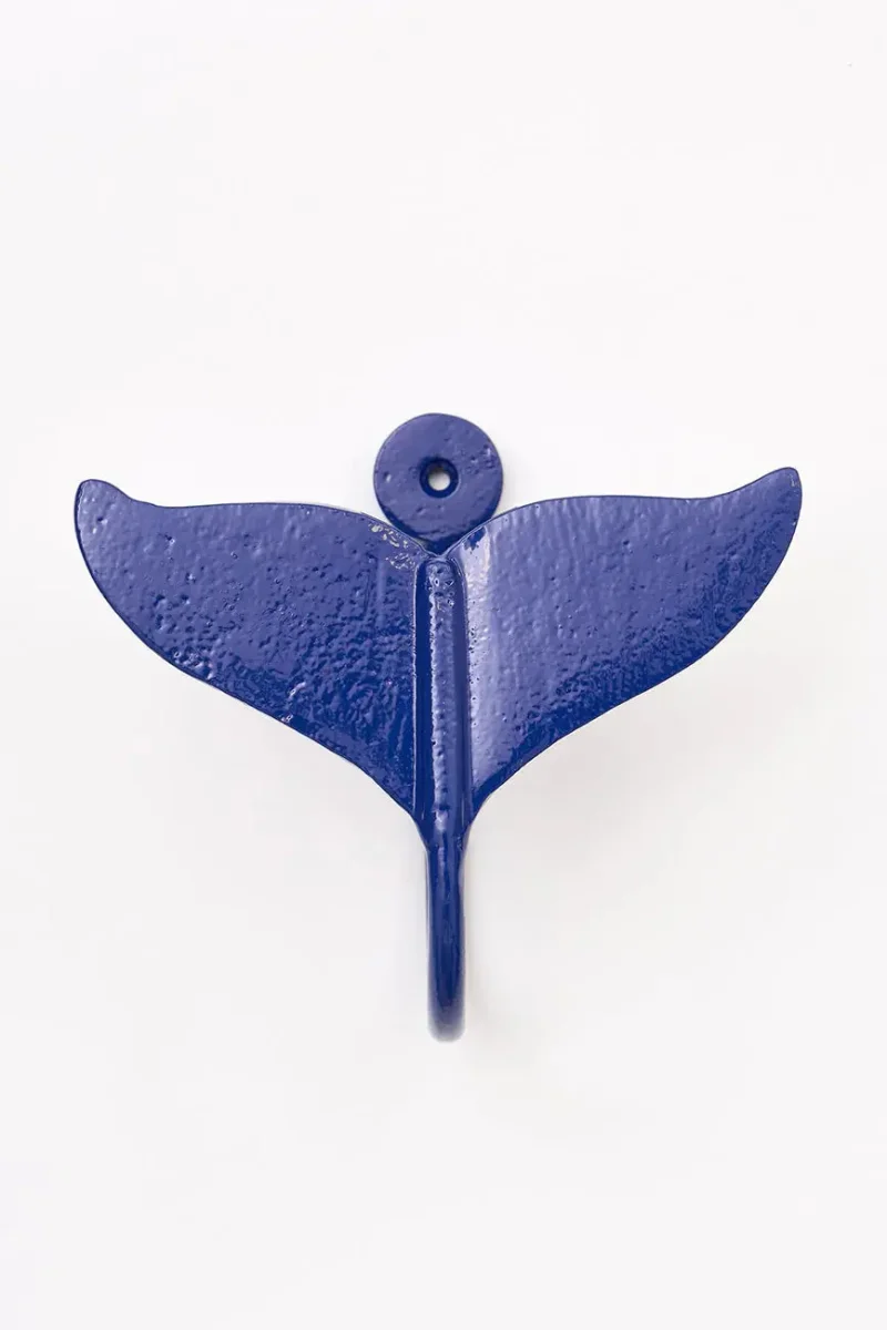 Perchero de metal con forma de cola de ballena – Image 2