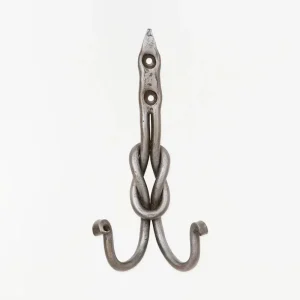 Perchero de metal con forma de nudo marinero