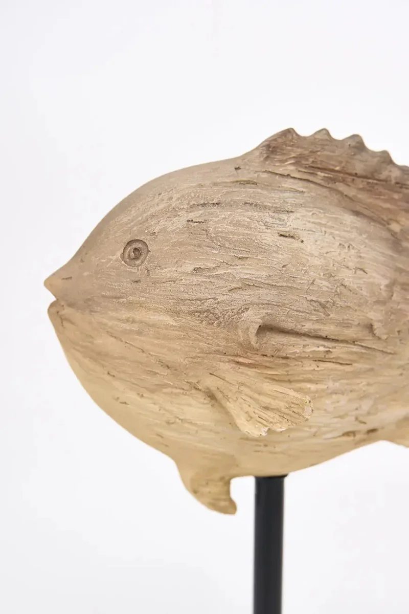 Pez de resina con base metálica – Image 5