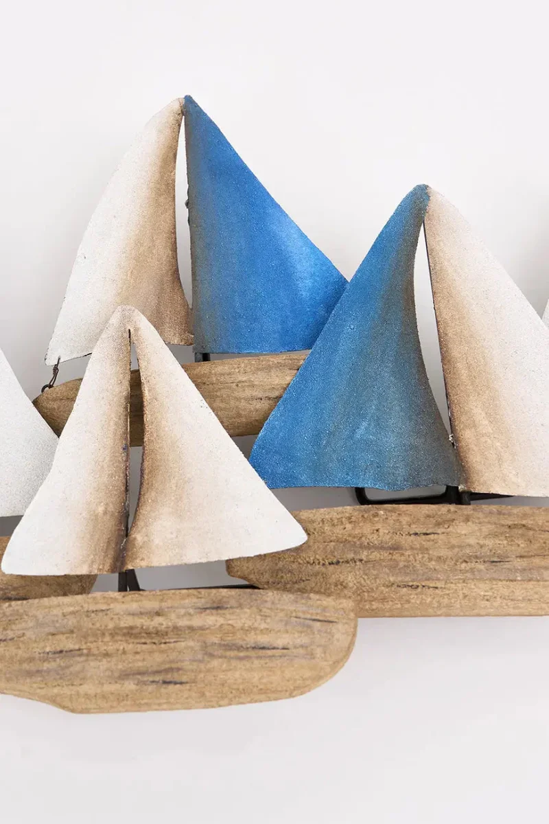 Veleros de madera y metal en colores para pared – Image 5