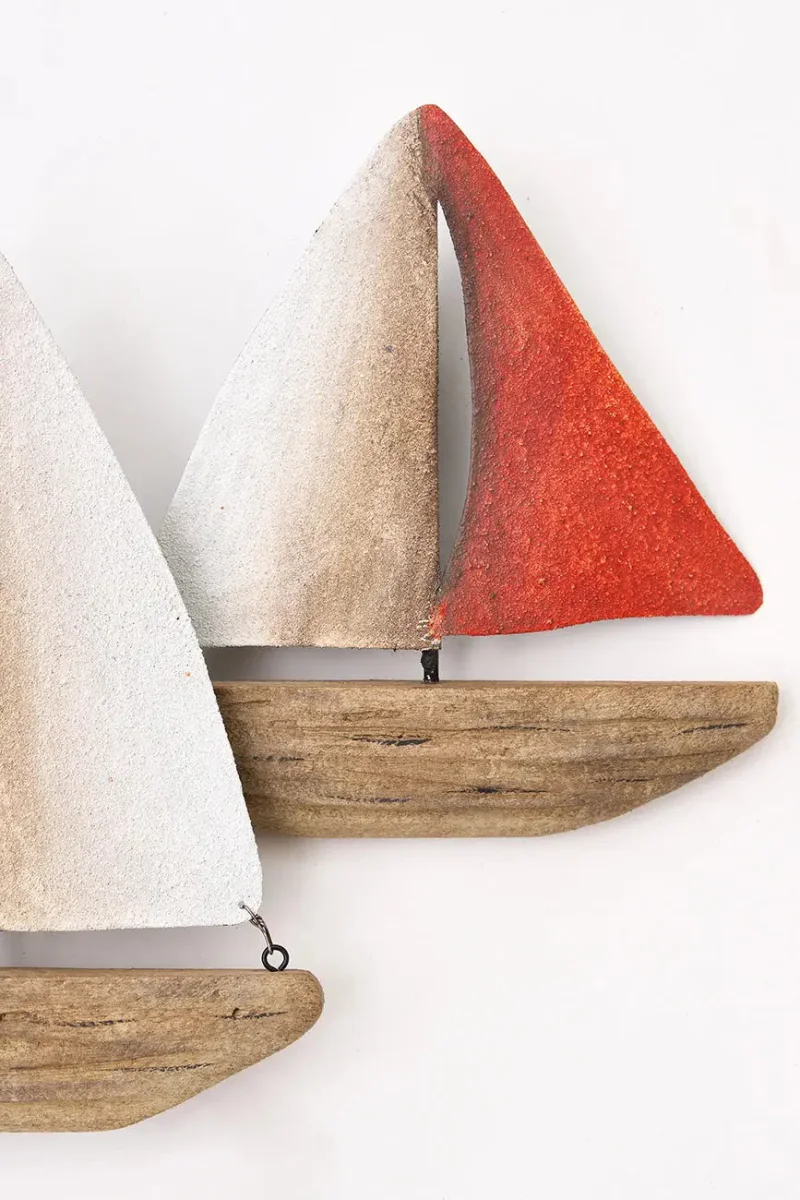 Veleros de madera y metal en colores para pared – Image 8
