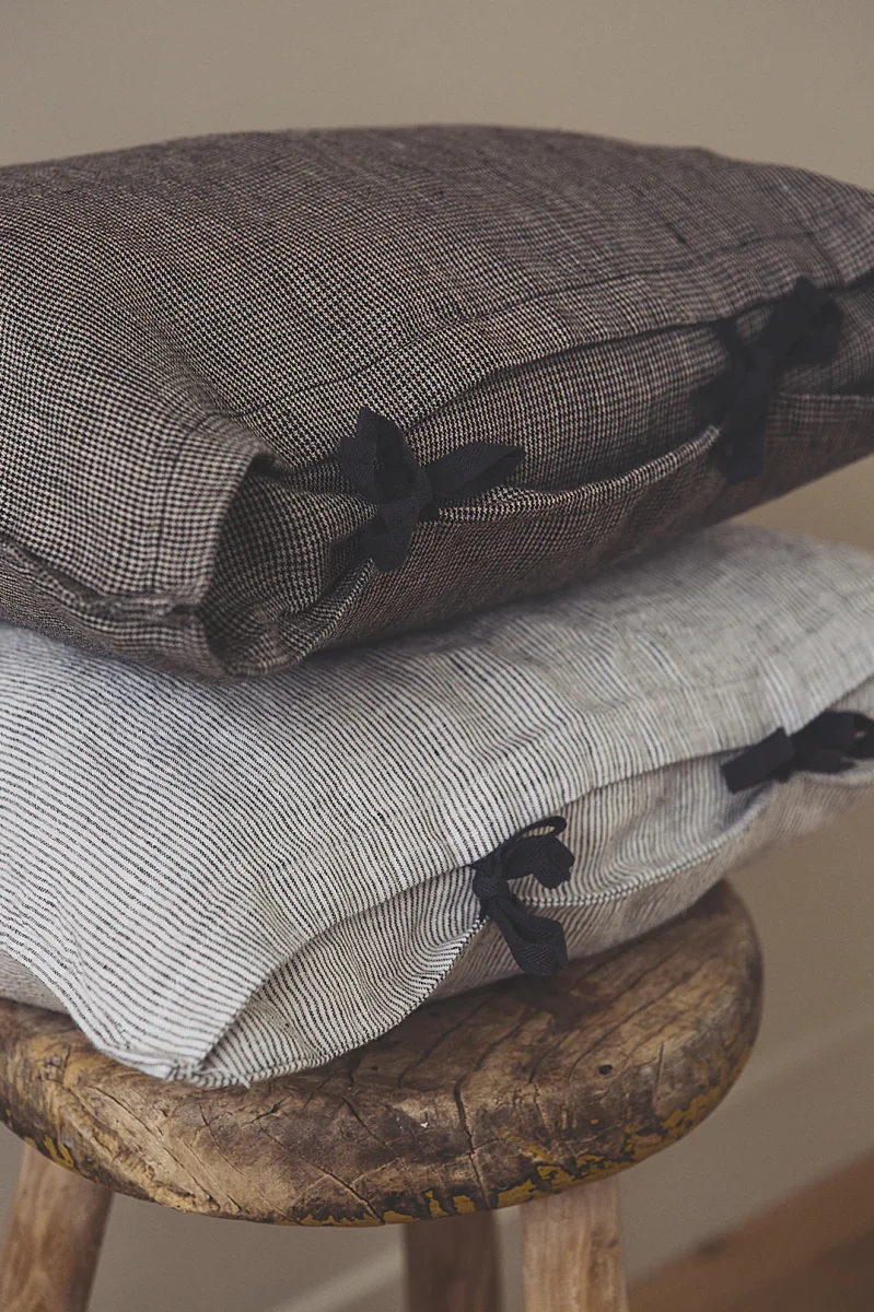 Petite housse de coussin Fil à fil – Image 2