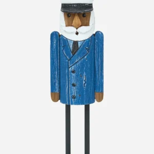 Capitán decorativo de madera