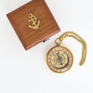 Brújula decorativa formato compacto