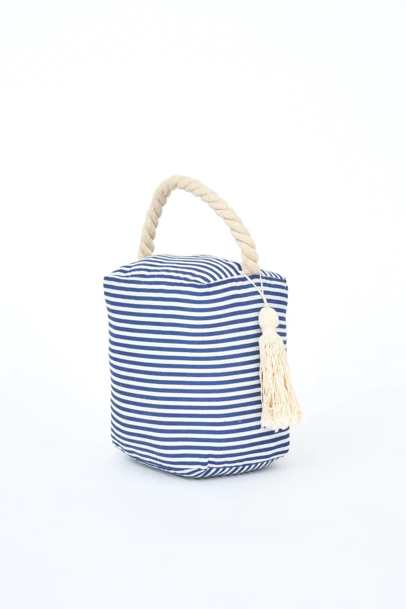 Tope de puerta a rayas con asa de cuerda – Image 4